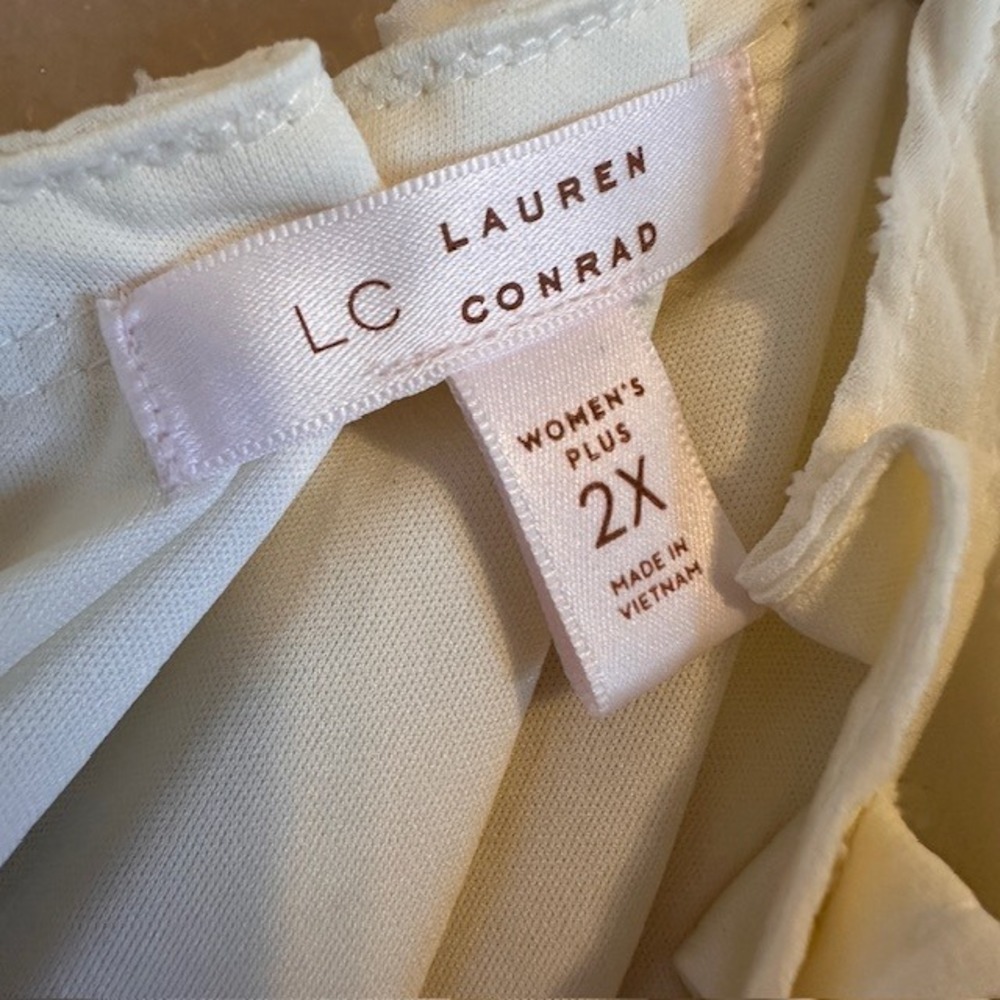 LC Lauren Conrad Women's Ivory White Short Sleeve Blouse 2X - Picture 5 of 8
